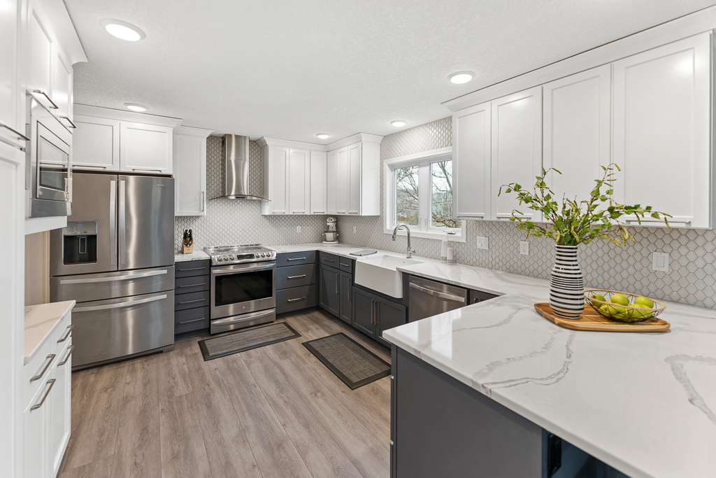 Urbandale Transitional Kitchen Remodeling idea with full kitchen view.